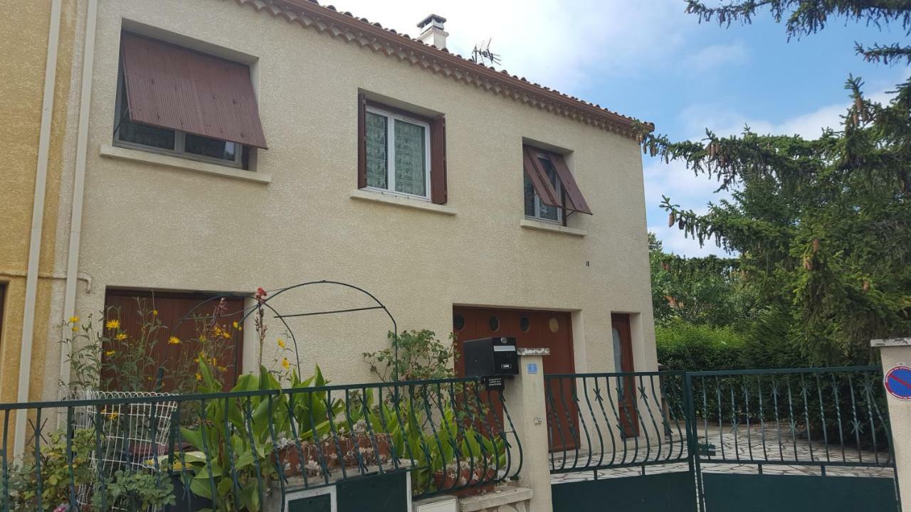 Maison de 2 à 6 personnes au bord de l'Hérault Agde Exterior foto